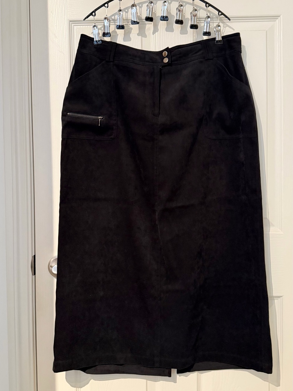 Optimum Nostalgic Woman Black Midi Skirt Size 14X